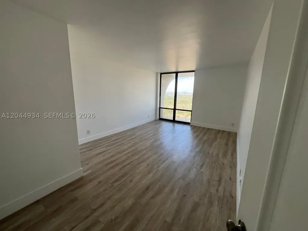 1600 S Ocean Drive Hollywood FL 33019