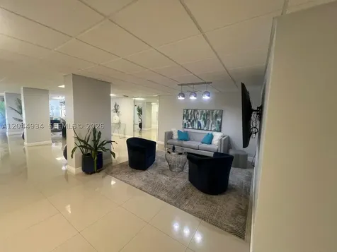 1600 S Ocean Drive Hollywood FL 33019