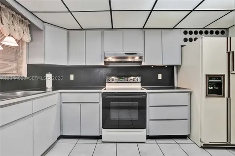 1050 SW 123rd Avenue Miami FL 33184