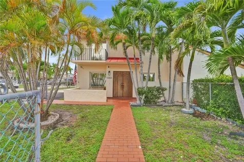 1050 SW 123rd Avenue Miami FL 33184