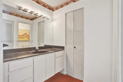 1050 SW 123rd Avenue Miami FL 33184