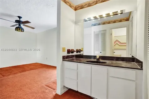 1050 SW 123rd Avenue Miami FL 33184