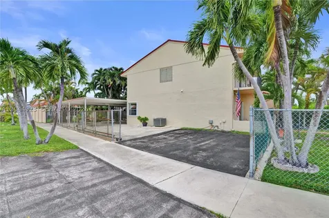 1050 SW 123rd Avenue Miami FL 33184