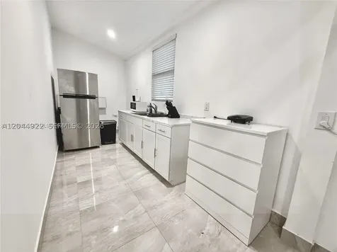 947 NE 149th Street Miami FL 33161