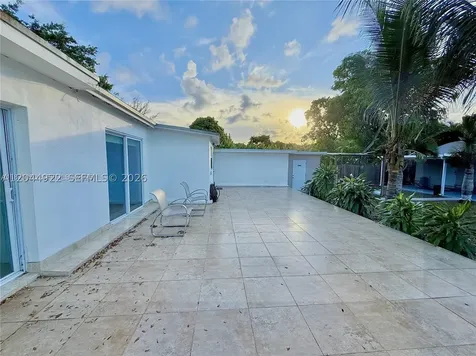 947 NE 149th Street Miami FL 33161