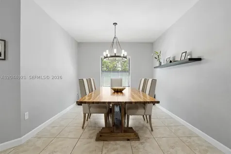 16572 SW 43rd Lane Miami FL 33185