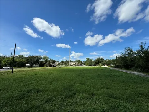 3494 S Jog Road Green Acres FL 33467