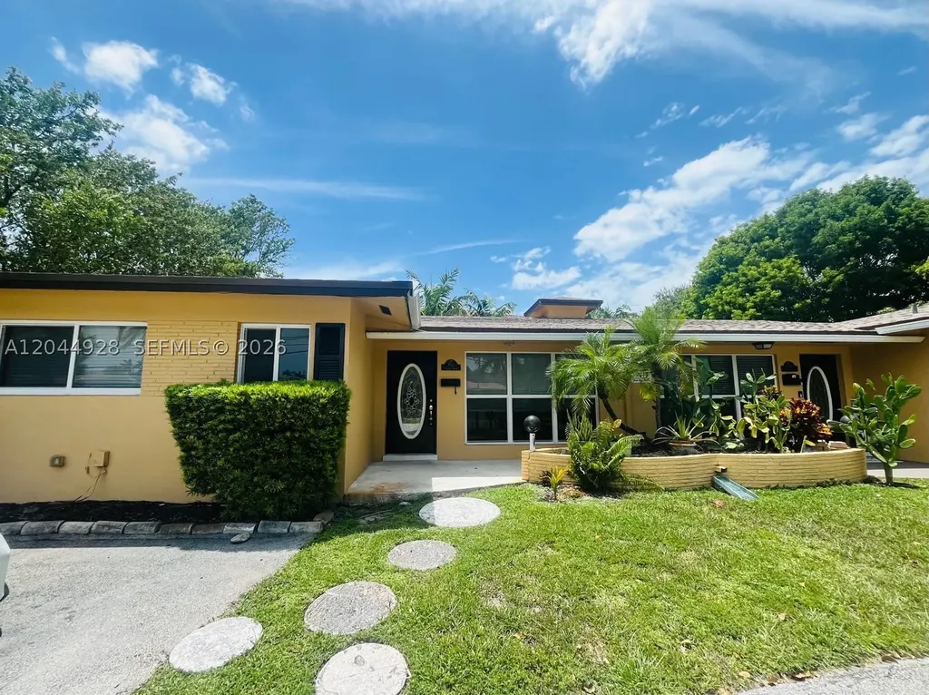 1061 NE 26th Avenue Pompano Beach FL 33062