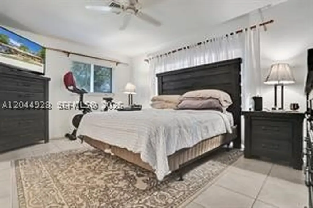 1061 NE 26th Avenue Pompano Beach FL 33062