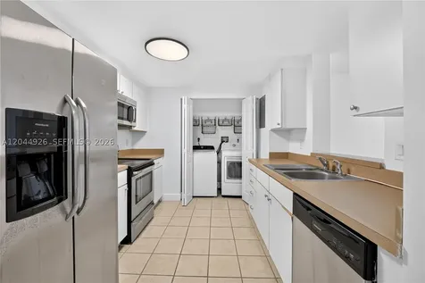 1250 S Miami Avenue Miami FL 33130