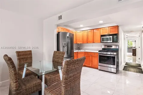 405 N Hibiscus Drive Miami Beach FL 33139