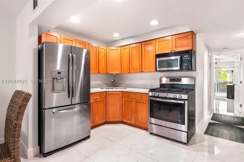 405 N Hibiscus Drive Miami Beach FL 33139