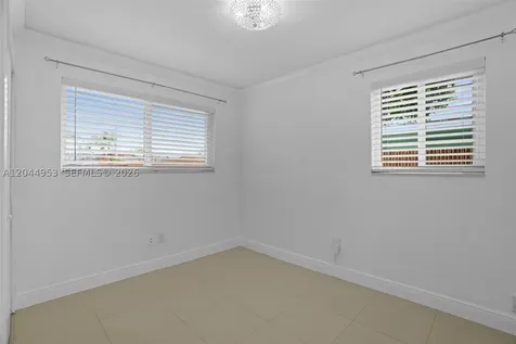8891 NW 11th Street Pembroke Pines FL 33024