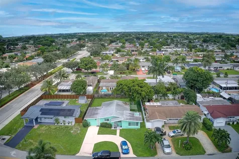 8891 NW 11th Street Pembroke Pines FL 33024