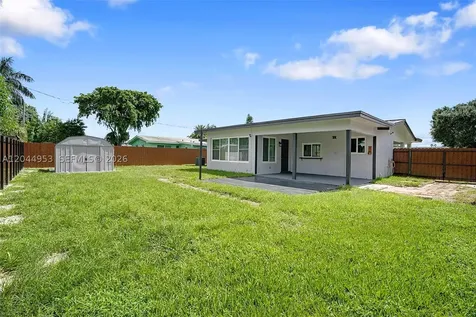 8891 NW 11th Street Pembroke Pines FL 33024