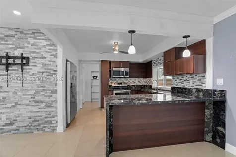 8891 NW 11th Street Pembroke Pines FL 33024