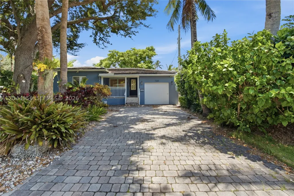 7220 SW 53rd Court Miami FL 33143
