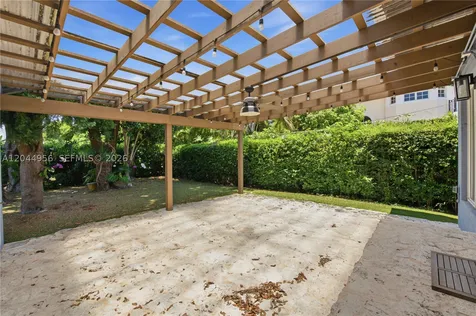 7220 SW 53rd Court Miami FL 33143