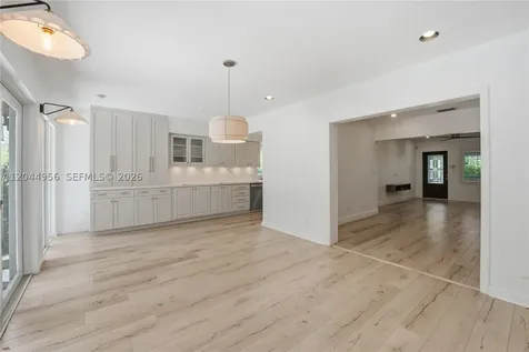 7220 SW 53rd Court Miami FL 33143