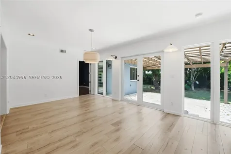 7220 SW 53rd Court Miami FL 33143