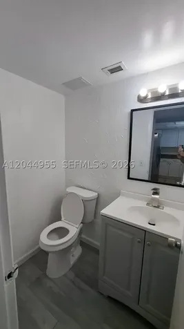 2025 NE 164th Street North Miami Beach FL 33162