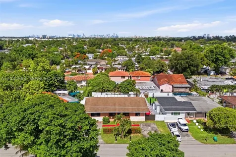 1419 SW 76th Court Miami FL 33144