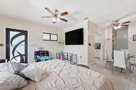 1419 SW 76th Court Miami FL 33144