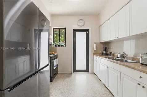 1419 SW 76th Court Miami FL 33144