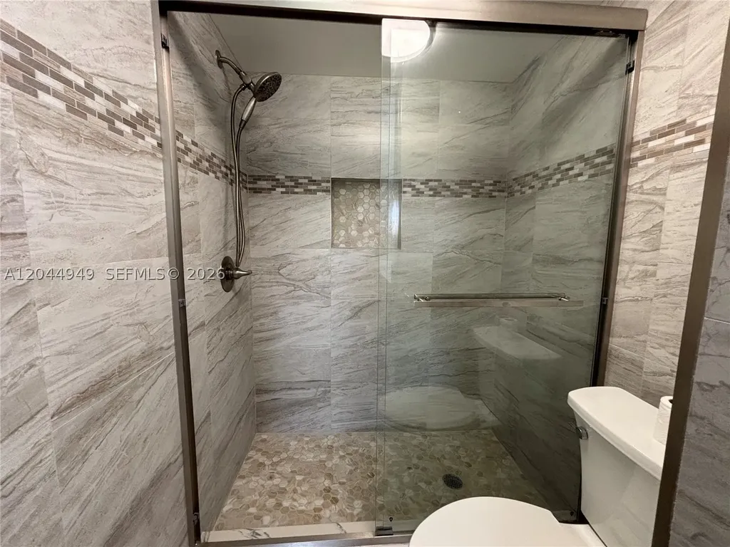 21909 Lake Forest Circle Boca Raton FL 33433