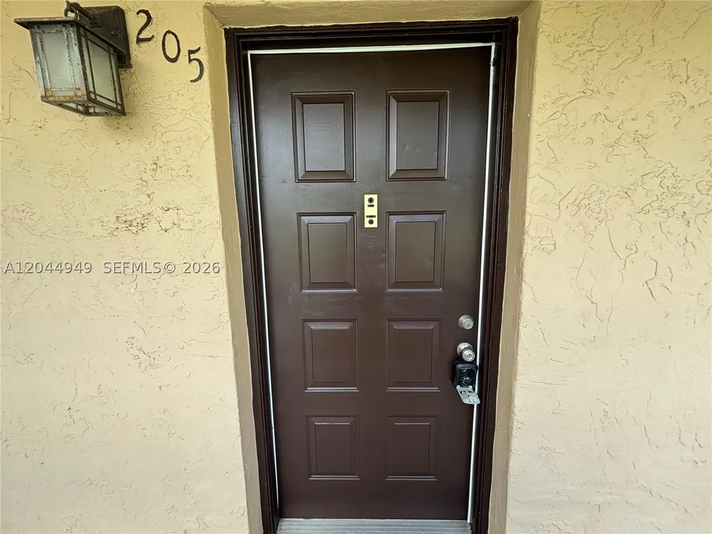 21909 Lake Forest Circle Boca Raton FL 33433