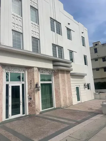 3025 Indian Creek Miami Beach FL 33140