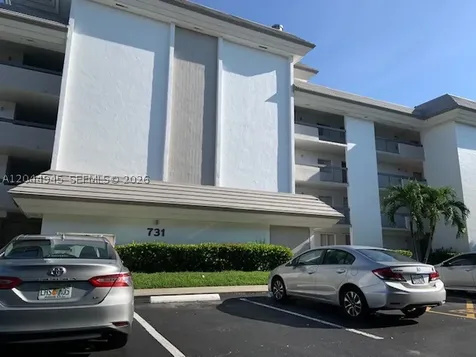 731 N Pine Island Road Plantation FL 33324