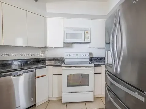 6767 Collins Avenue Miami Beach FL 33141