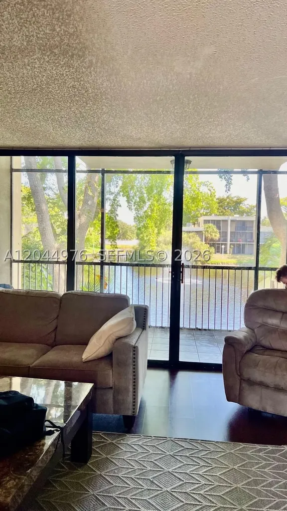 8711 SW 30th Street Davie FL 33328