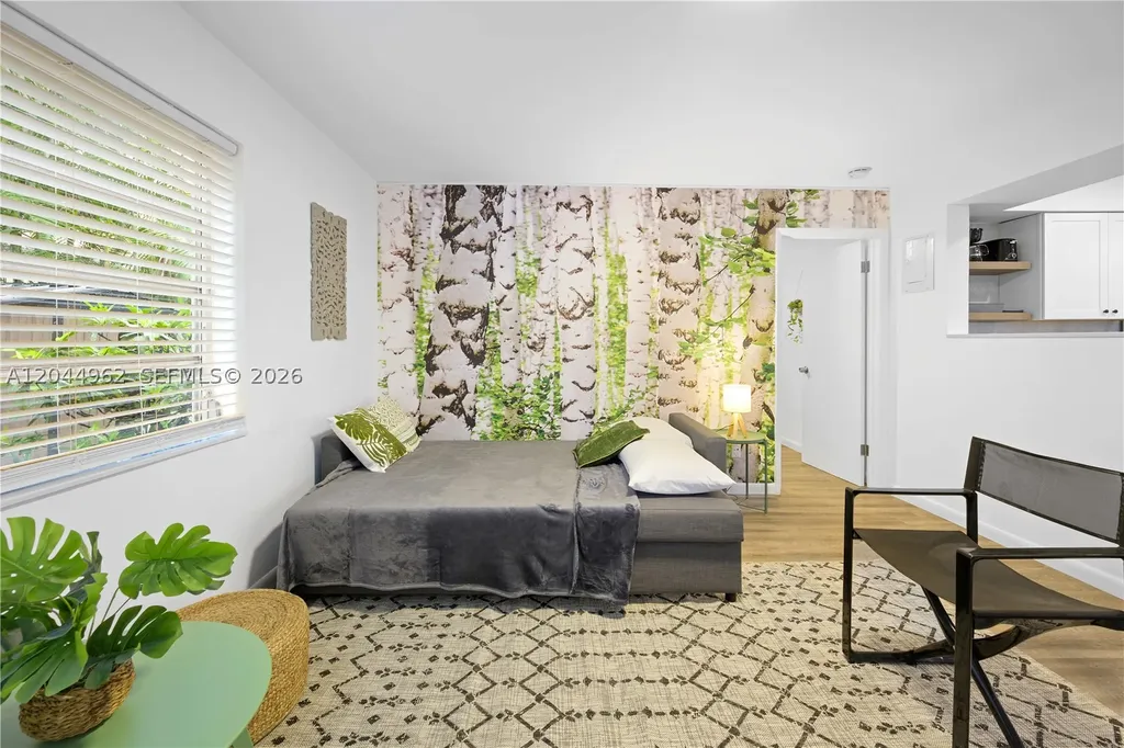 1730 NE 7th St Unit 1-5 Fort Lauderdale FL 33304