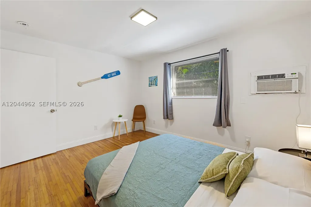 1730 NE 7th St Unit 1-5 Fort Lauderdale FL 33304