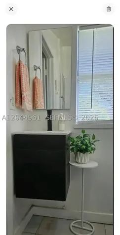 144 NW 7th Avenue Dania Beach FL 33004