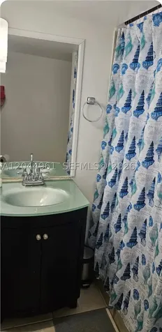144 NW 7th Avenue Dania Beach FL 33004