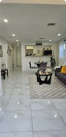 144 NW 7th Avenue Dania Beach FL 33004