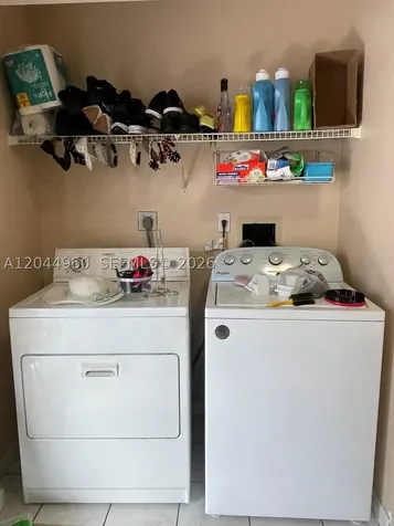 7681 NW 178th Terrace Hialeah FL 33015