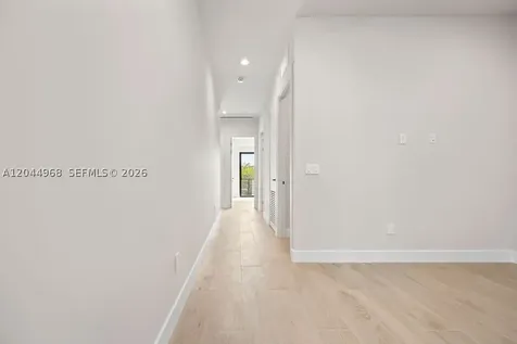 1135 NE 11th Avenue Fort Lauderdale FL 33304