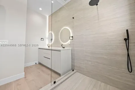 1135 NE 11th Avenue Fort Lauderdale FL 33304