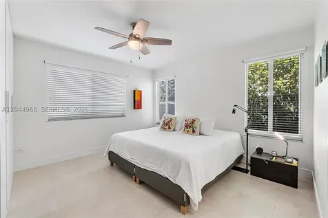 301 Hampton Lane Key Biscayne FL 33149