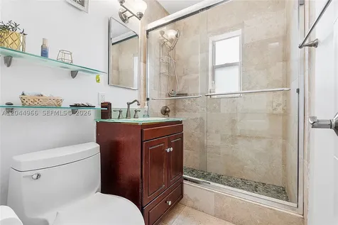 301 Hampton Lane Key Biscayne FL 33149