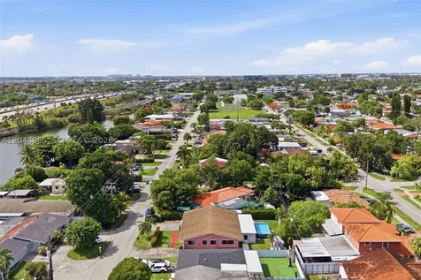 1421-1419 SW 76 Court Miami FL 33144
