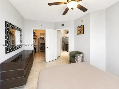 17145 N Bay Road Sunny Isles Beach FL 33160