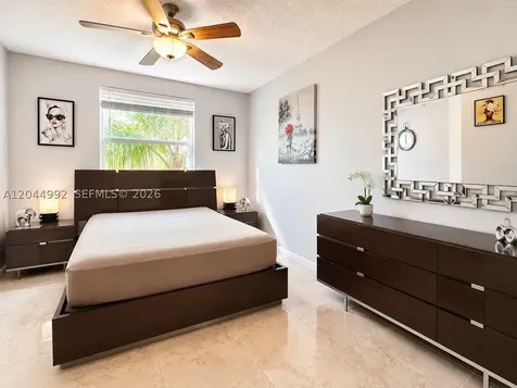 17145 N Bay Road Sunny Isles Beach FL 33160