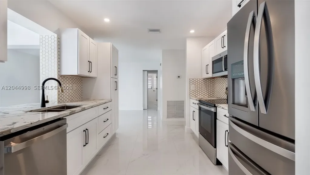 3023 NW 123rd Avenue Coral Springs FL 33065