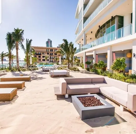 2900 NE 7th Avenue Miami FL 33137