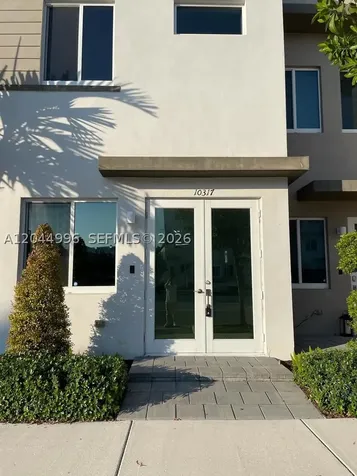10317 NW 66th Street Doral FL 33178